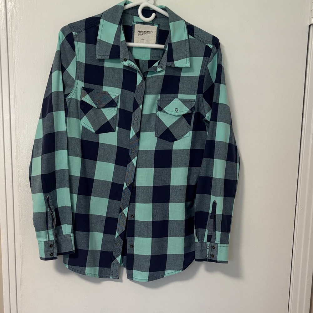 Arizona Jean Company Mint Green & Black Plaid Button-Down Shirt